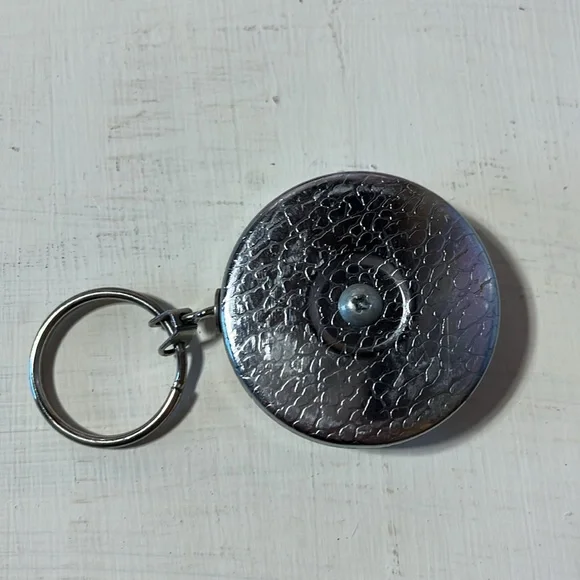 Key-Back - Picture 2 of 3